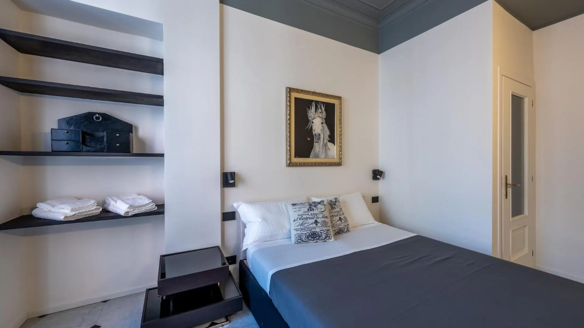 Gisella Home 2 Bedrooms In The City Centre 제노바 0*,  이탈리아