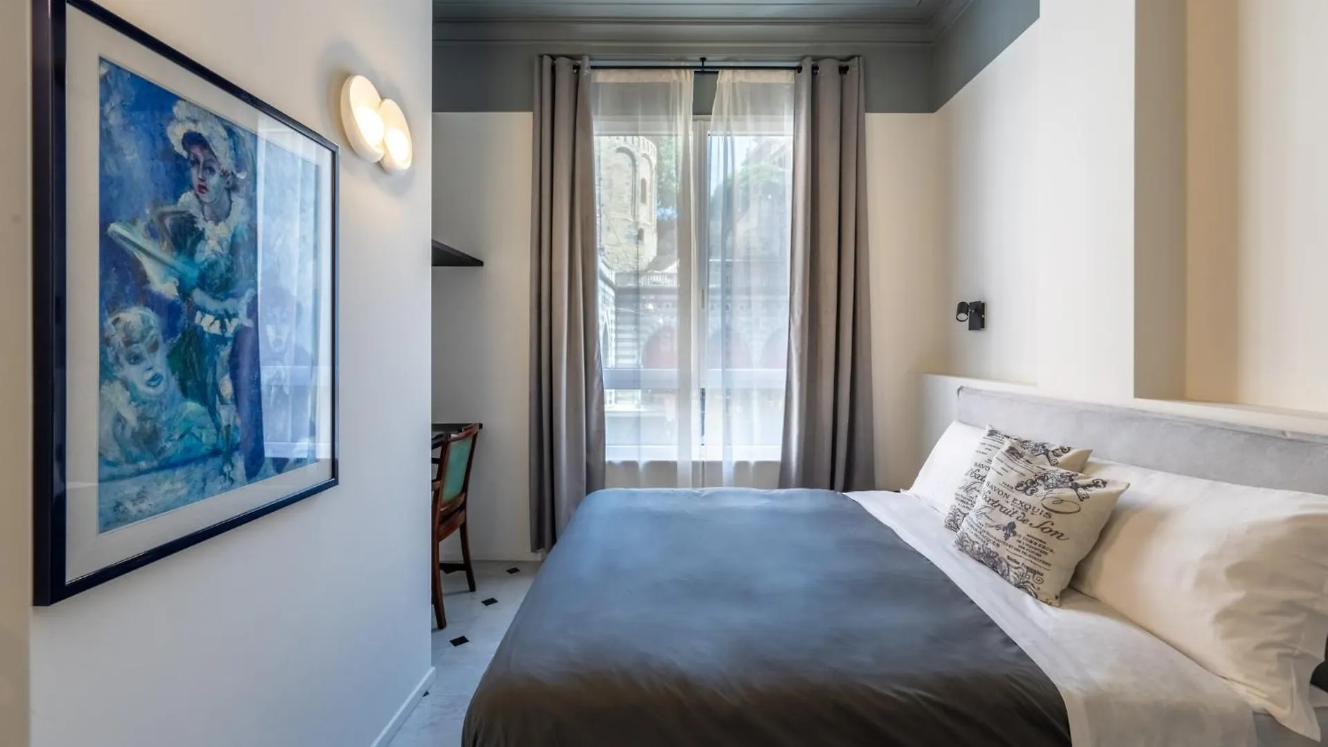 Gisella Home 2 Bedrooms In The City Centre Cenova İtalya