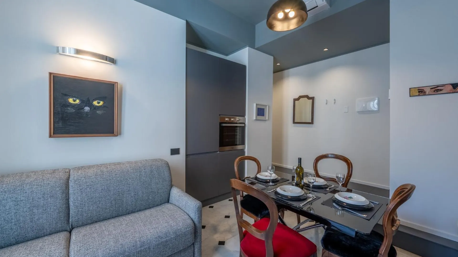 Daire Gisella Home 2 Bedrooms In The City Centre Cenova İtalya