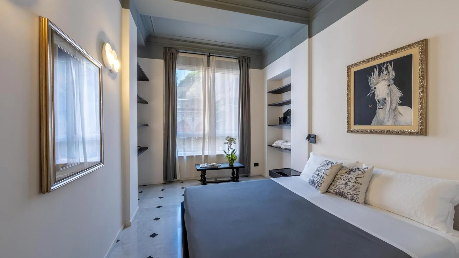 Apartment Gisella Home 2 Bedrooms In The City Centre Genoa