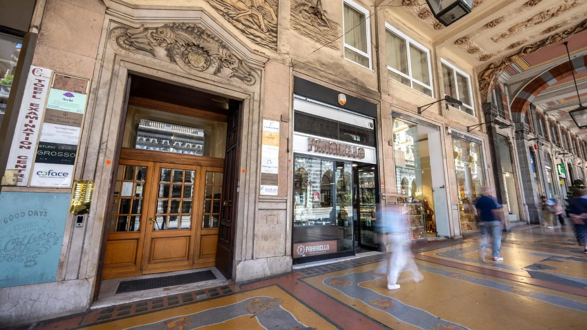 Gisella Home 2 Bedrooms In The City Centre Genoa Italy